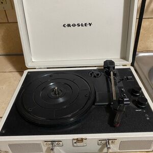 Crosley Black and White Turntable